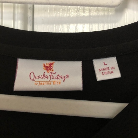 Quacker Factory Embellished V-Neck Tunic Long Sleeve - Picture 3 of 5